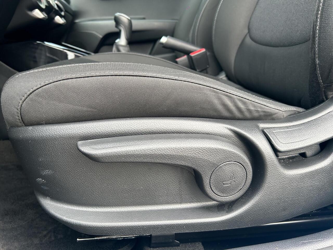 KIA RIO 1.0 T-GDi MHEV DynamicLine | Navigatie | Achteruitrijcamera | Cruise Control | Carplay/Android Auto |