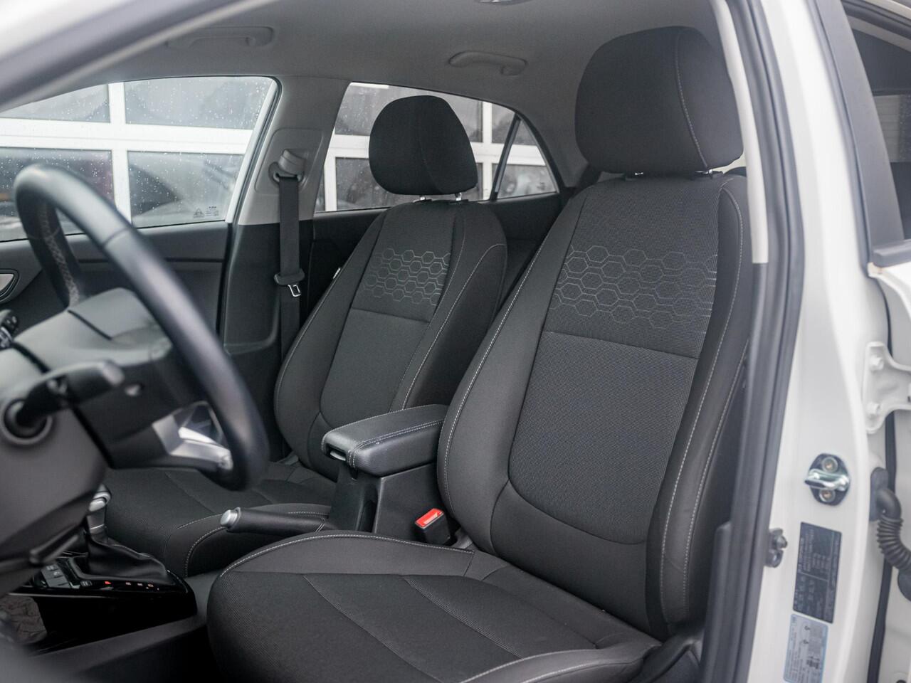 KIA RIO 1.0 T-GDi MHEV DynamicPlusLine | Automaat | Navigatie l Apple Car play en Android auto