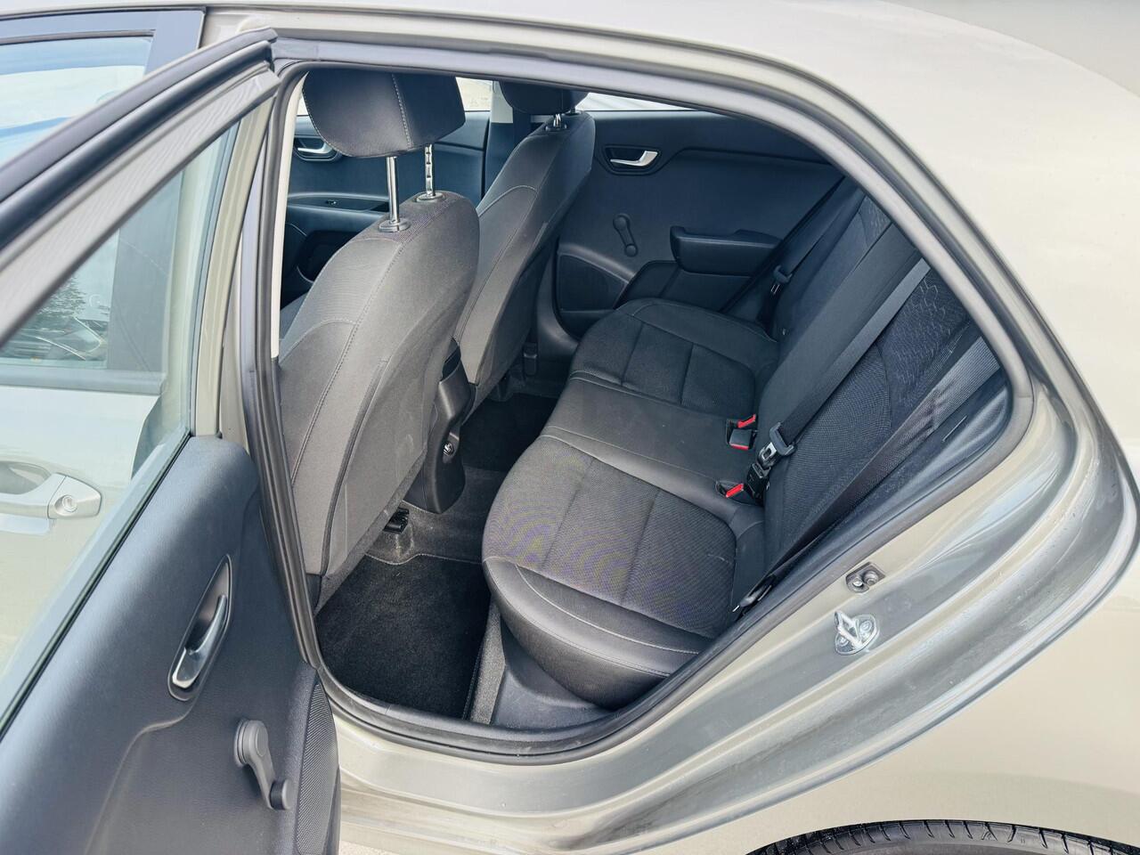 KIA RIO 1.0 T-GDi MHEV DynamicLine Trekhaak | Clima | Navi | Cruise | Camera | DAB+ | NW geleverd & Onderhouden