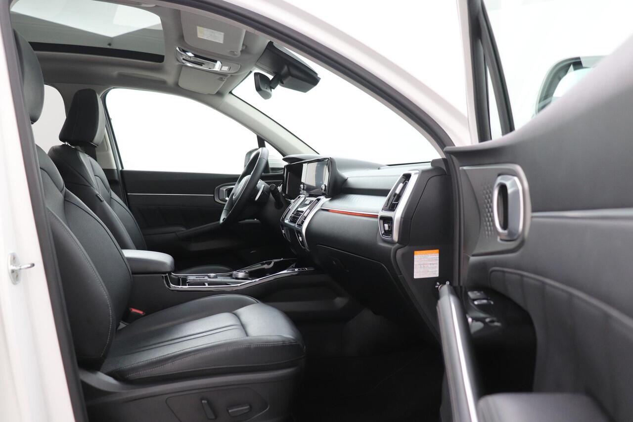 KIA SORENTO 1.6 T-GDI Plug-in Hybrid 4WD DynamicPlusLine | 7P | Panoramadak | Trekhaak | Bose Audio | Vol-Leder | ACC