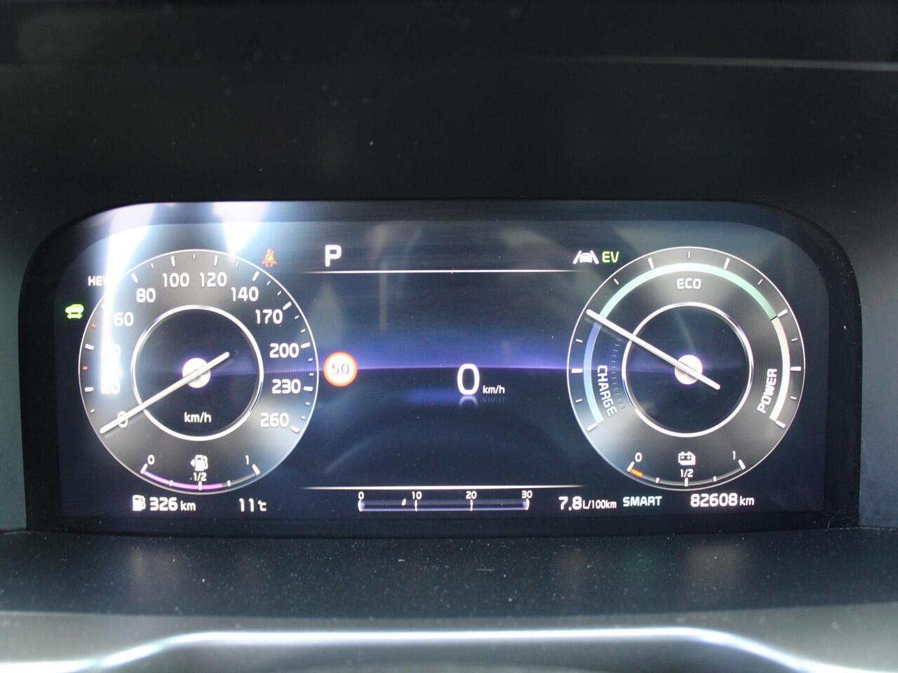 KIA SORENTO 1.6 T-GDI Plug-in Hybrid 4WD DynamicPlusLine 7p. | Panoramadak | 19" LM all weather | Navi | Cruise | Camera | Bose | Stoel/stuur verwarming | PDC |