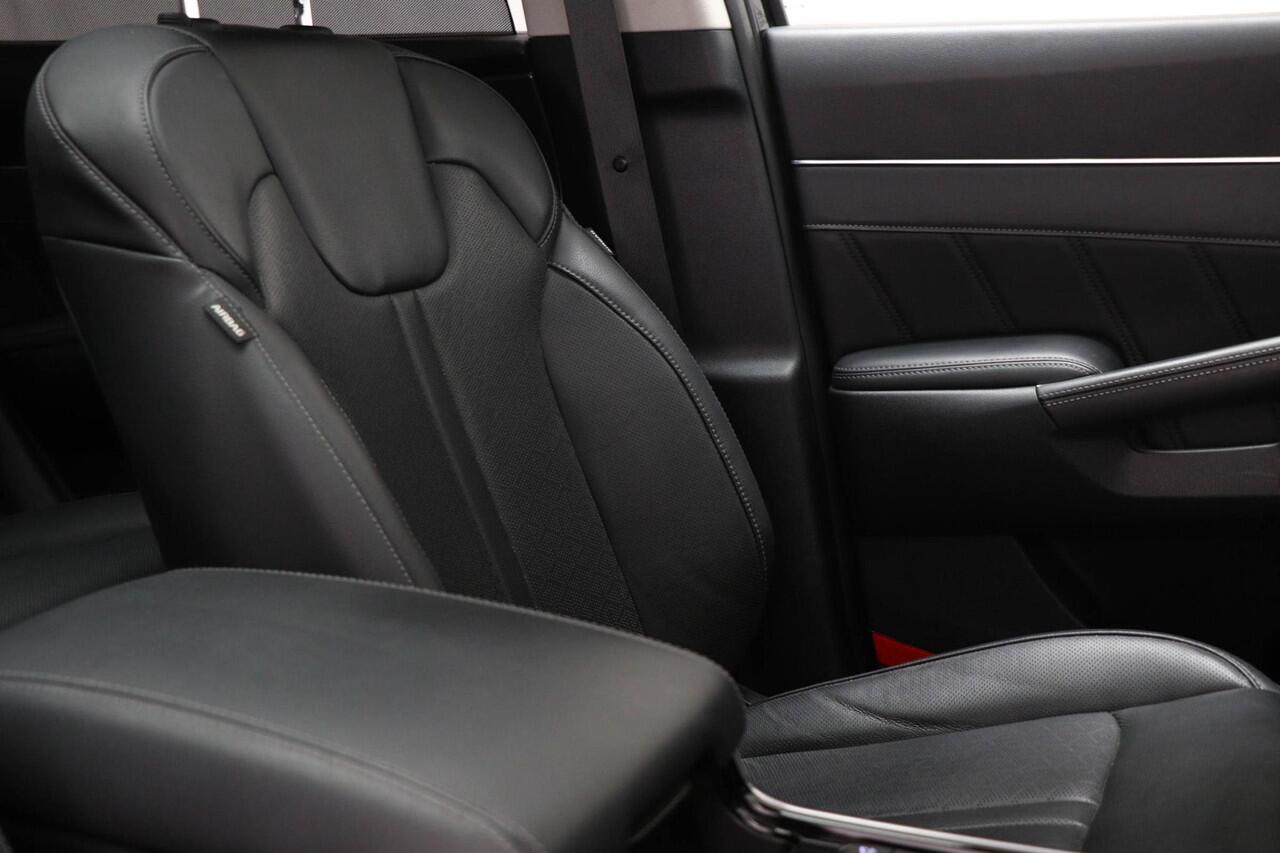 KIA SORENTO 1.6 T-GDI Plug-in Hybrid 4WD DynamicPlusLine 7p. | PANORAMADAK | STUURVERWARMING | DAB | APPLE | CAMERA