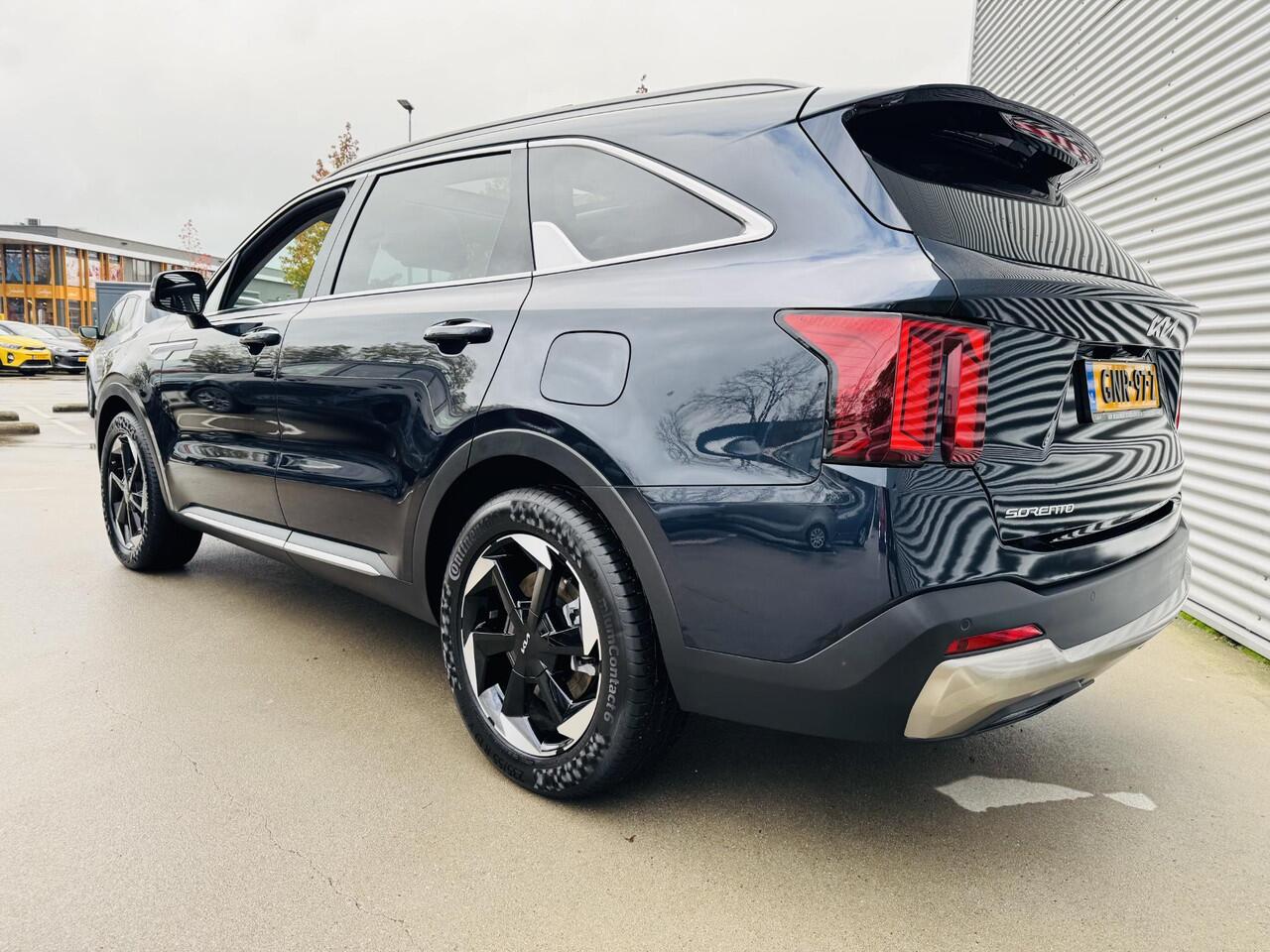 KIA SORENTO 1.6 T-GDi Plug-in Hybrid 4WD DynamicPlusLine 7p. Nw geleverd & Onderhouden | BTW auto | Bose | Panoramadak !