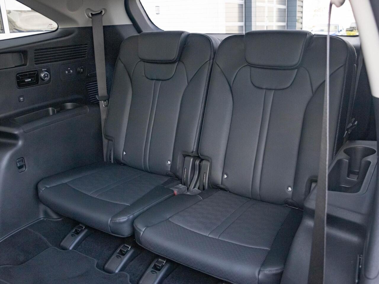 KIA SORENTO 1.6 T-GDi Plug-in Hybrid 4WD DynamicPlusLine 7p. Beschikbaar in overleg