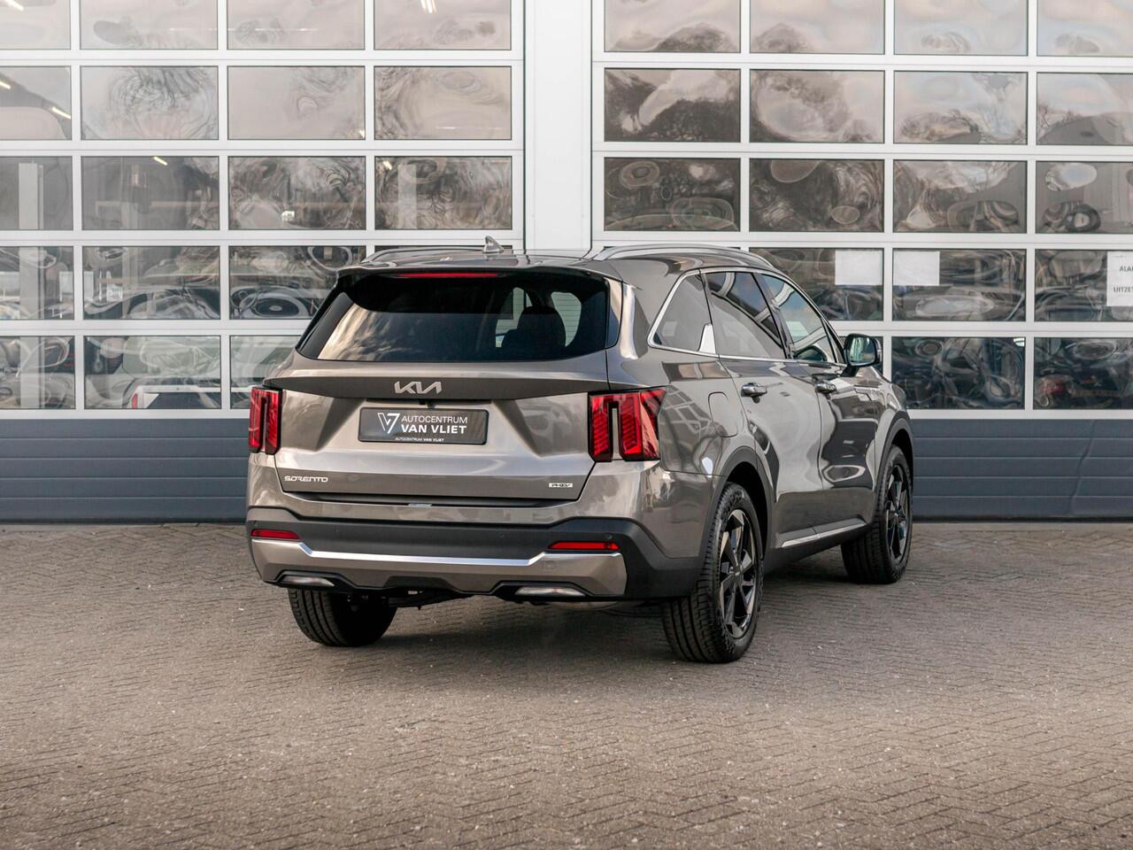 KIA SORENTO 1.6 T-GDi Plug-in Hybrid 4WD DynamicPlusLine 7p. Beschikbaar in overleg