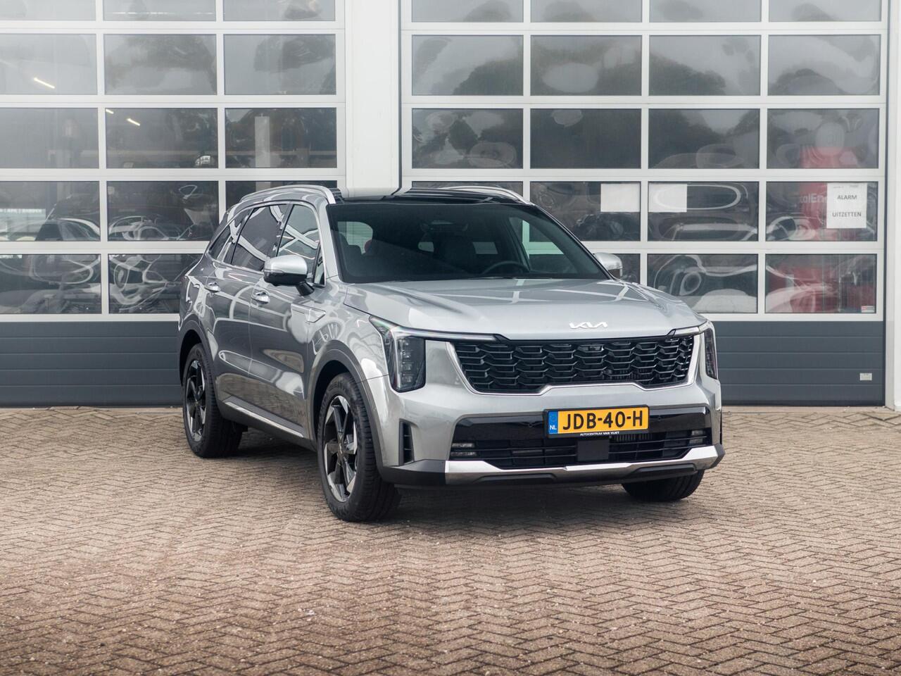 KIA SORENTO 1.6 T-GDi Plug-in Hybrid 4WD ExecutiveLine 7p. | Uit voorraad leverbaar | Full Option | Steel Grey