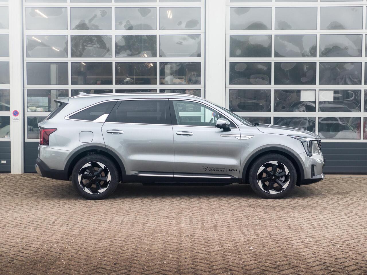 KIA SORENTO 1.6 T-GDi Plug-in Hybrid 4WD ExecutiveLine 7p. | Uit voorraad leverbaar | Full Option | Steel Grey