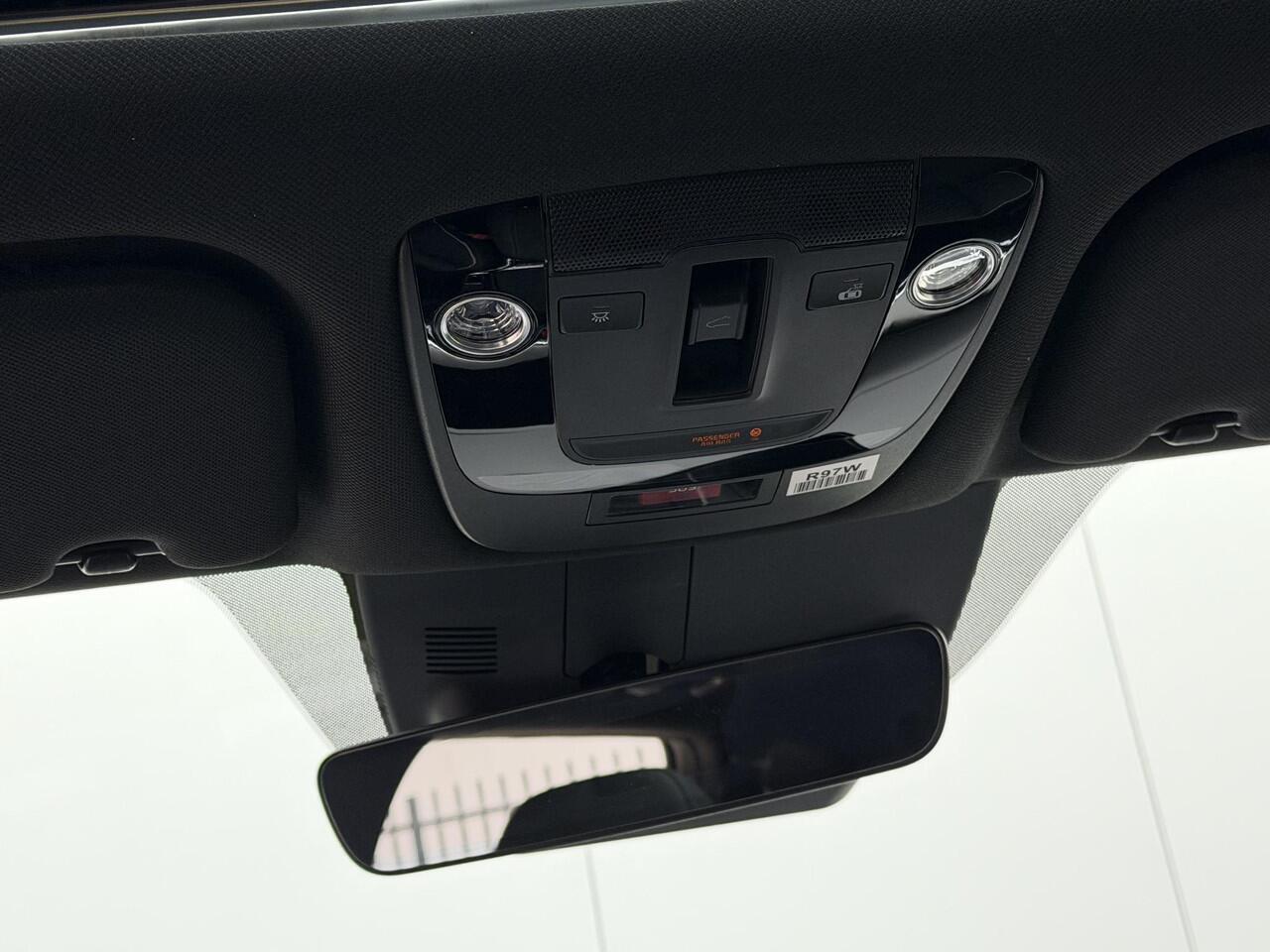 KIA SORENTO 1.6 T-GDi Plug-in Hybrid 4WD ExecutiveLine 7p. | Panoramaschuifdak | 360 Camera | Stoelventilatie | Head-up display | Keyless | Dodehoekcamera | Bose Premium Sound |