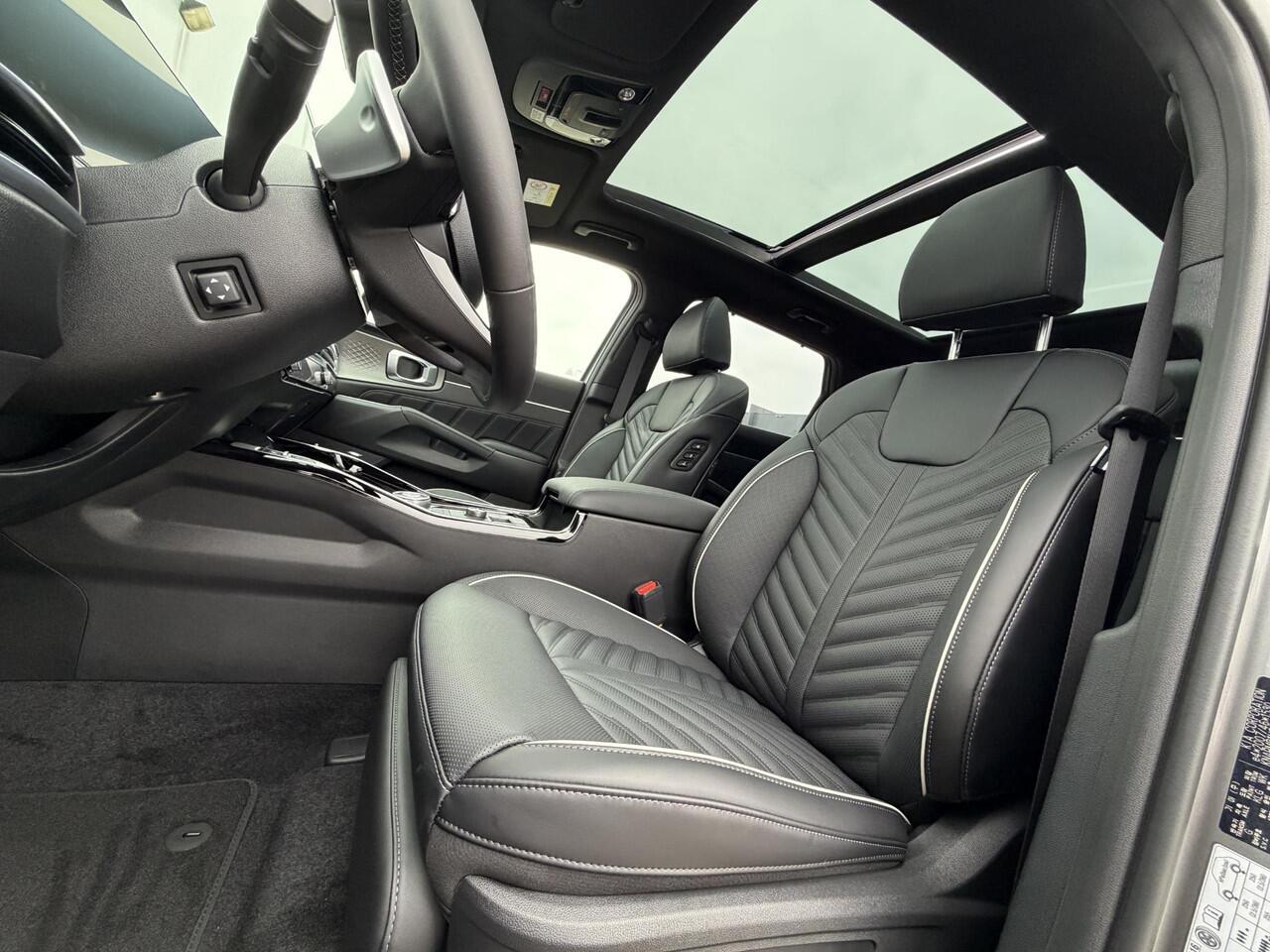 KIA SORENTO 1.6 T-GDi Plug-in Hybrid 4WD ExecutiveLine 7p. | Panoramaschuifdak | 360 Camera | Stoelventilatie | Head-up display | Keyless | Dodehoekcamera | Bose Premium Sound |