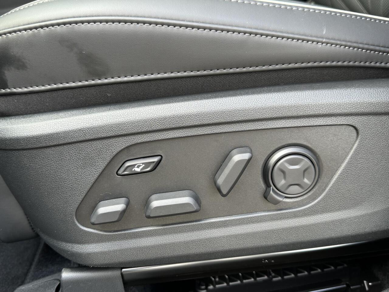 KIA SORENTO 1.6 T-GDi Plug-in Hybrid 4WD ExecutiveLine 7p. | Panoramaschuifdak | 360 Camera | Stoelventilatie | Head-up display | Keyless | Dodehoekcamera | Bose Premium Sound |