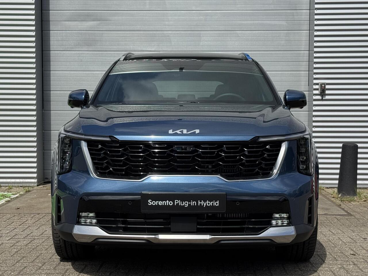 KIA SORENTO 1.6 T-GDi Plug-in Hybrid 4WD ExecutiveLine 7p. | Trekhaak | Panoramadak | 360 Camera | Digital Key | Vingerafdrukscanner | Stoelventilatie | Head-up display | Draadloos Apple Carplay/ Android Auto |