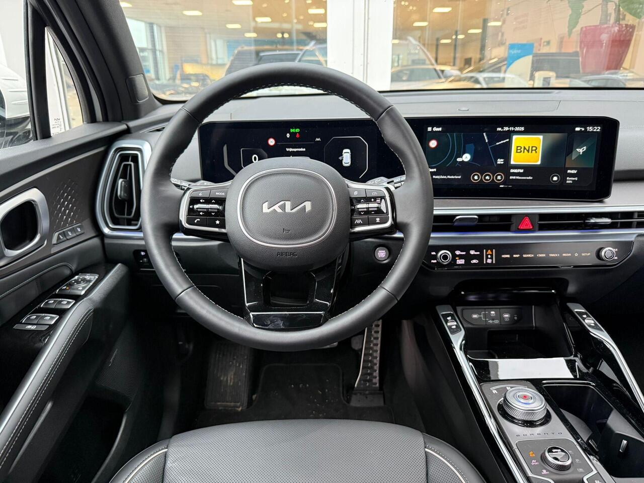 KIA SORENTO 1.6 T-GDi Plug-in Hybrid 4WD ExecutiveLine 7p. DEMO Verkoopprijs op aanvraag!
