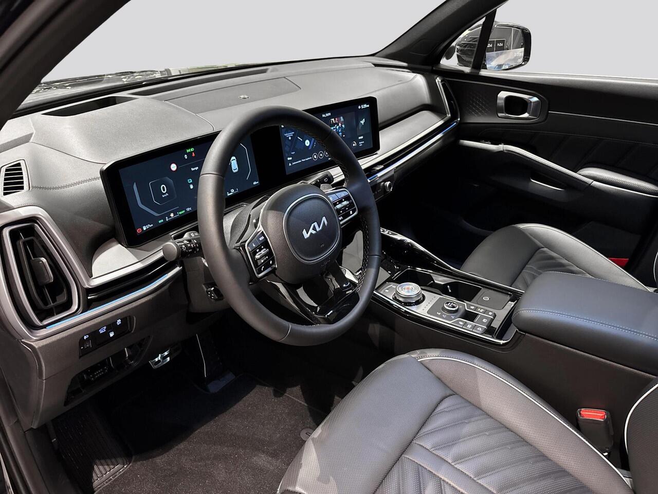 KIA SORENTO 1.6 T-GDi Plug-in Hybrid 4WD ExecutiveLine 7p. | Panoramaschuifdak | 360 Camera | Stoelventilatie | Head-up display | Keyless | Dodehoekcamera | Bose Premium Sound |