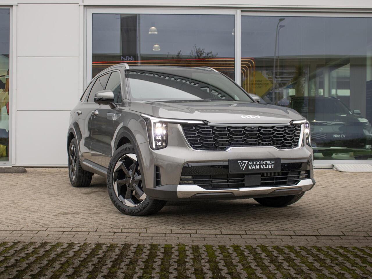 KIA SORENTO 1.6 T-GDi Plug-in Hybrid 4WD ExecutiveLine 7p. 7 zitter | Panoramaschuifdak | 360 Camera | Stoelventilatie | Head-up display | Keyless | Dodehoekcamera | Bose Premium Sound |