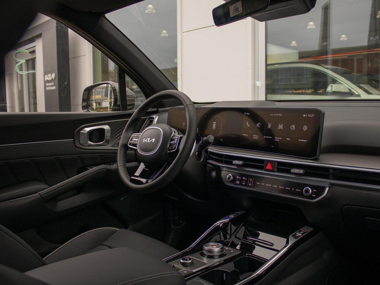 KIA SORENTO 1.6 T-GDi Plug-in Hybrid 4WD ExecutiveLine 7p. 7 zitter | Panoramaschuifdak | 360 Camera | Stoelventilatie | Head-up display | Keyless | Dodehoekcamera | Bose Premium Sound |