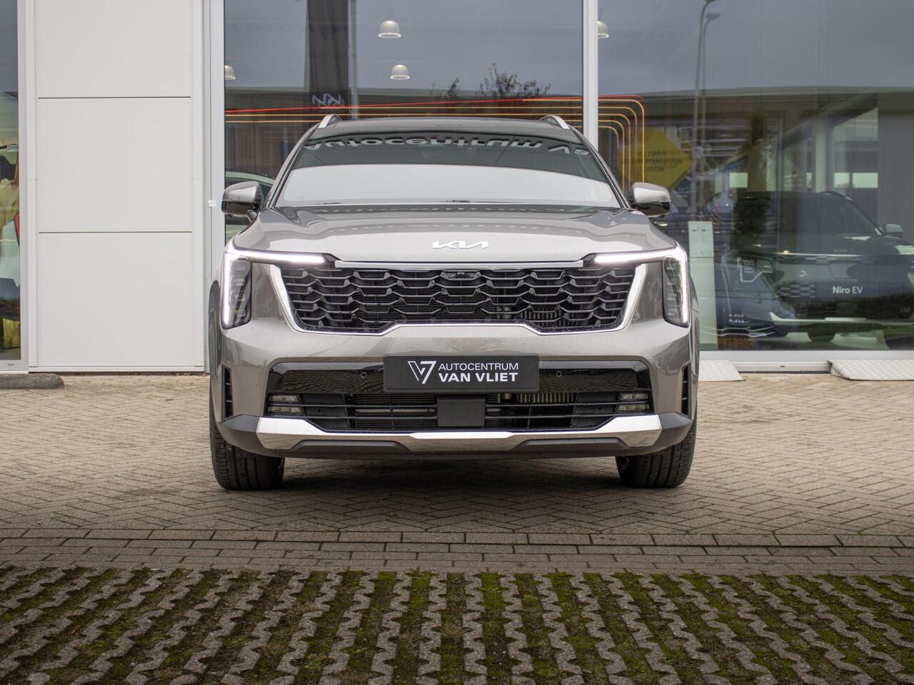 KIA SORENTO 1.6 T-GDi Plug-in Hybrid 4WD ExecutiveLine 7p. 7 zitter | Panoramaschuifdak | 360 Camera | Stoelventilatie | Head-up display | Keyless | Dodehoekcamera | Bose Premium Sound |