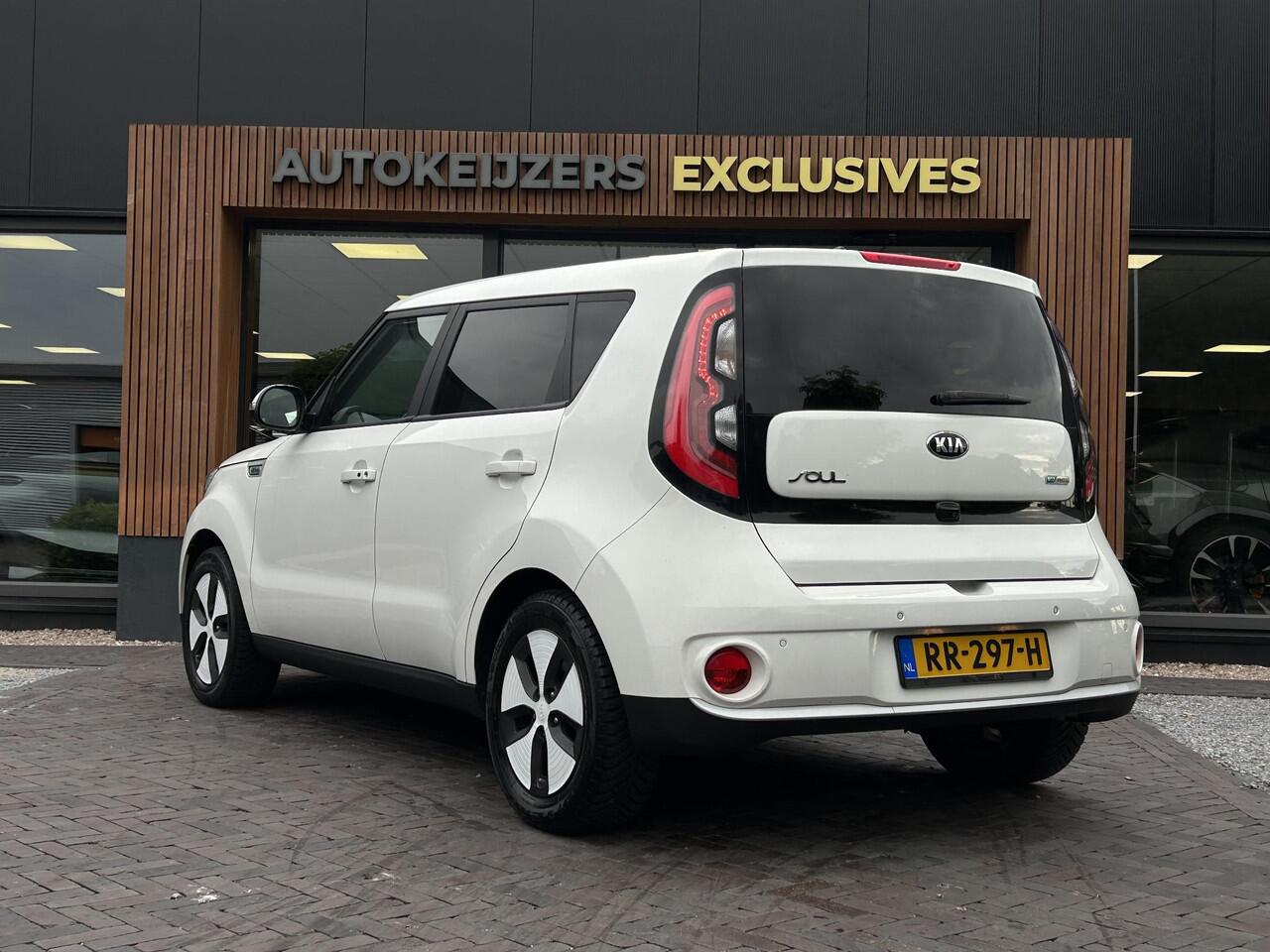 KIA SOUL EV ExecutivePlusLine 27 kWh Panoramadak Leer Cruise Stuurverw. DAB+ Stoelvent.