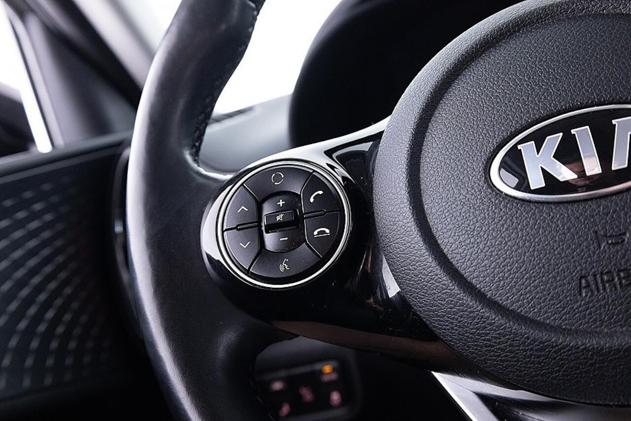 KIA SOUL e-Soul ExecutiveLine 64 kWh | SOH 100% | NAVI | LEDER | Stoelventilatie