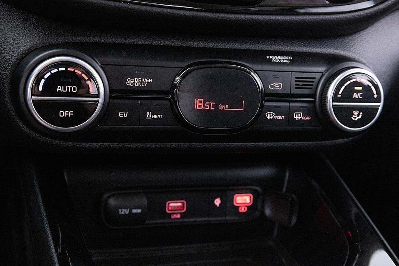 KIA SOUL e-Soul ExecutiveLine 64 kWh | SOH 100% | NAVI | LEDER | Stoelventilatie