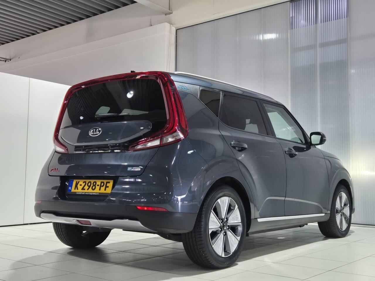 KIA SOUL e-Soul DynamicPlusLine 64 kWh ,Apple Carplay/Android Auto, achteruitrijcamera, Navigatie.