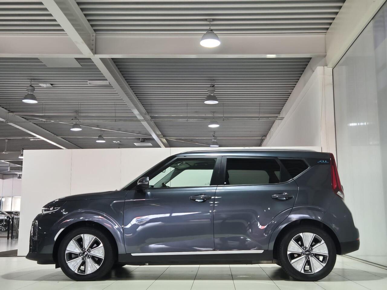 KIA SOUL e-Soul DynamicPlusLine 64 kWh ,Apple Carplay/Android Auto, achteruitrijcamera, Navigatie.