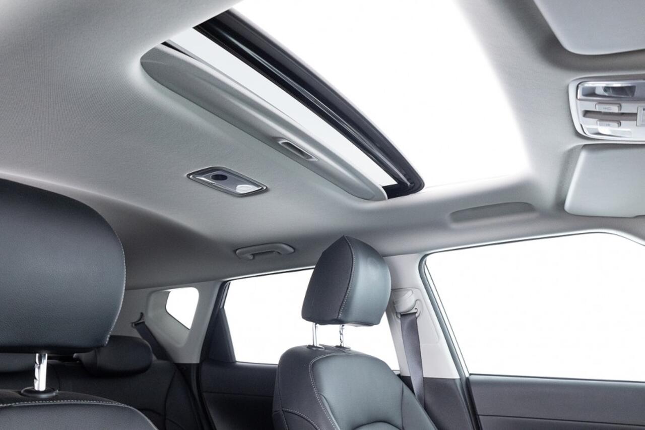 KIA SOUL e-Soul ExecutiveLine 64 kWh | SCHUIFDAK | LEDER | LED