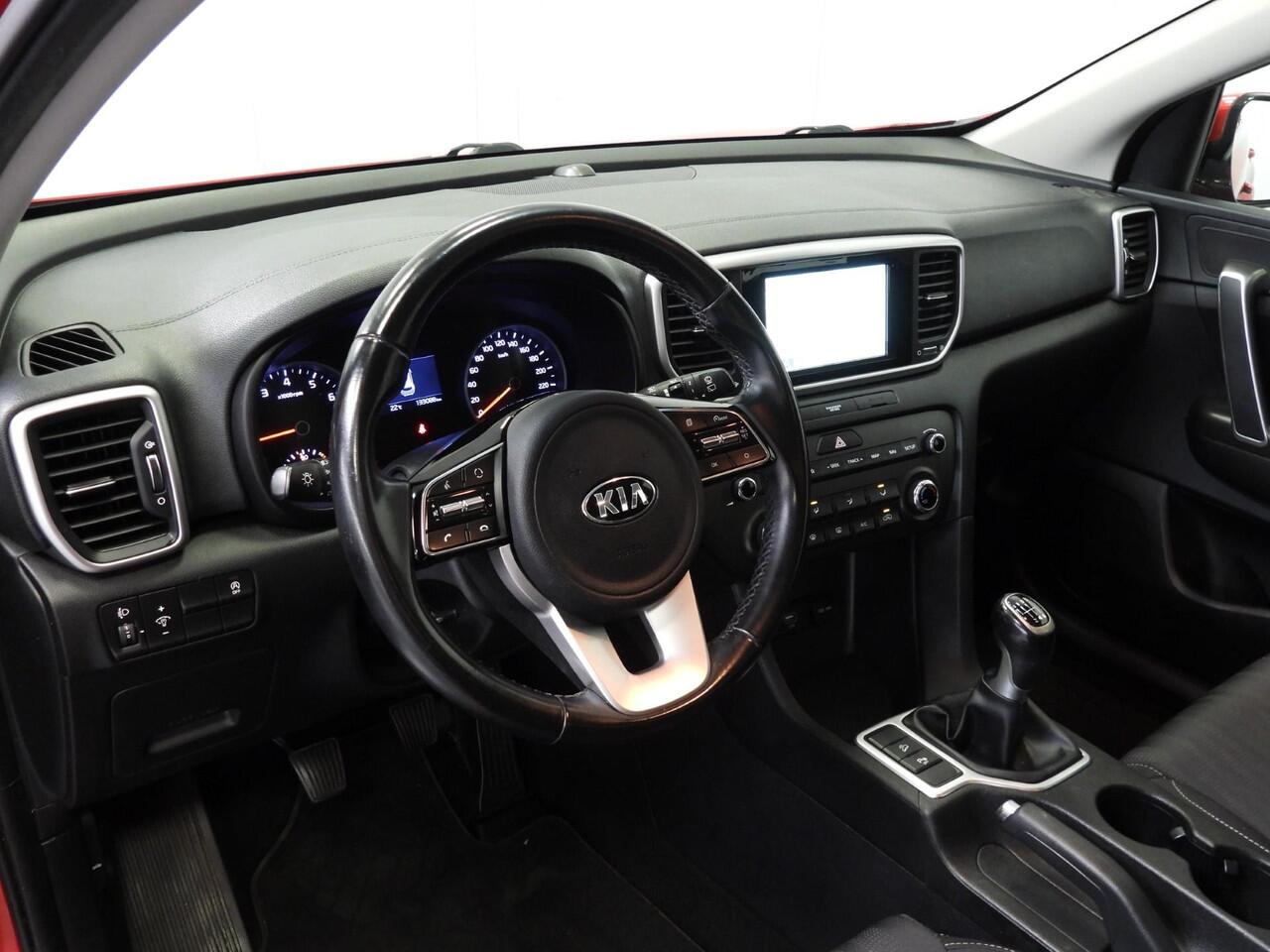 KIA SPORTAGE 1.6 GDI DynamicLine NAVI/CAMERA/TREKHAAK/17"LMV!