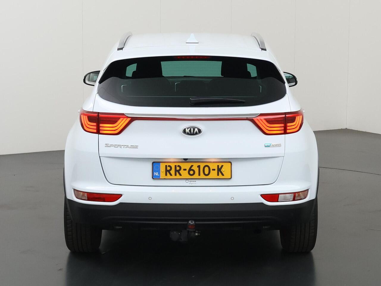 KIA SPORTAGE 1.6 GDI DynamicLine | Trekhaak | Navigatie | Parkeercamera | Climate Control | Cruise Control |