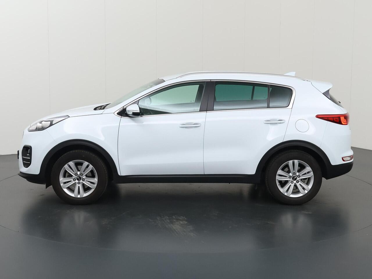 KIA SPORTAGE 1.6 GDI DynamicLine | Trekhaak | Navigatie | Parkeercamera | Climate Control | Cruise Control |