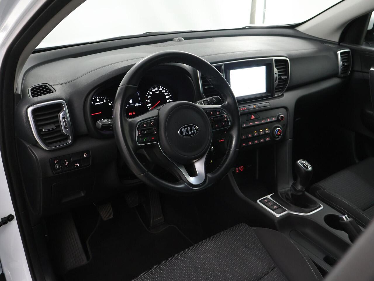 KIA SPORTAGE 1.6 GDI DynamicLine | Trekhaak | Navigatie | Parkeercamera | Climate Control | Cruise Control |