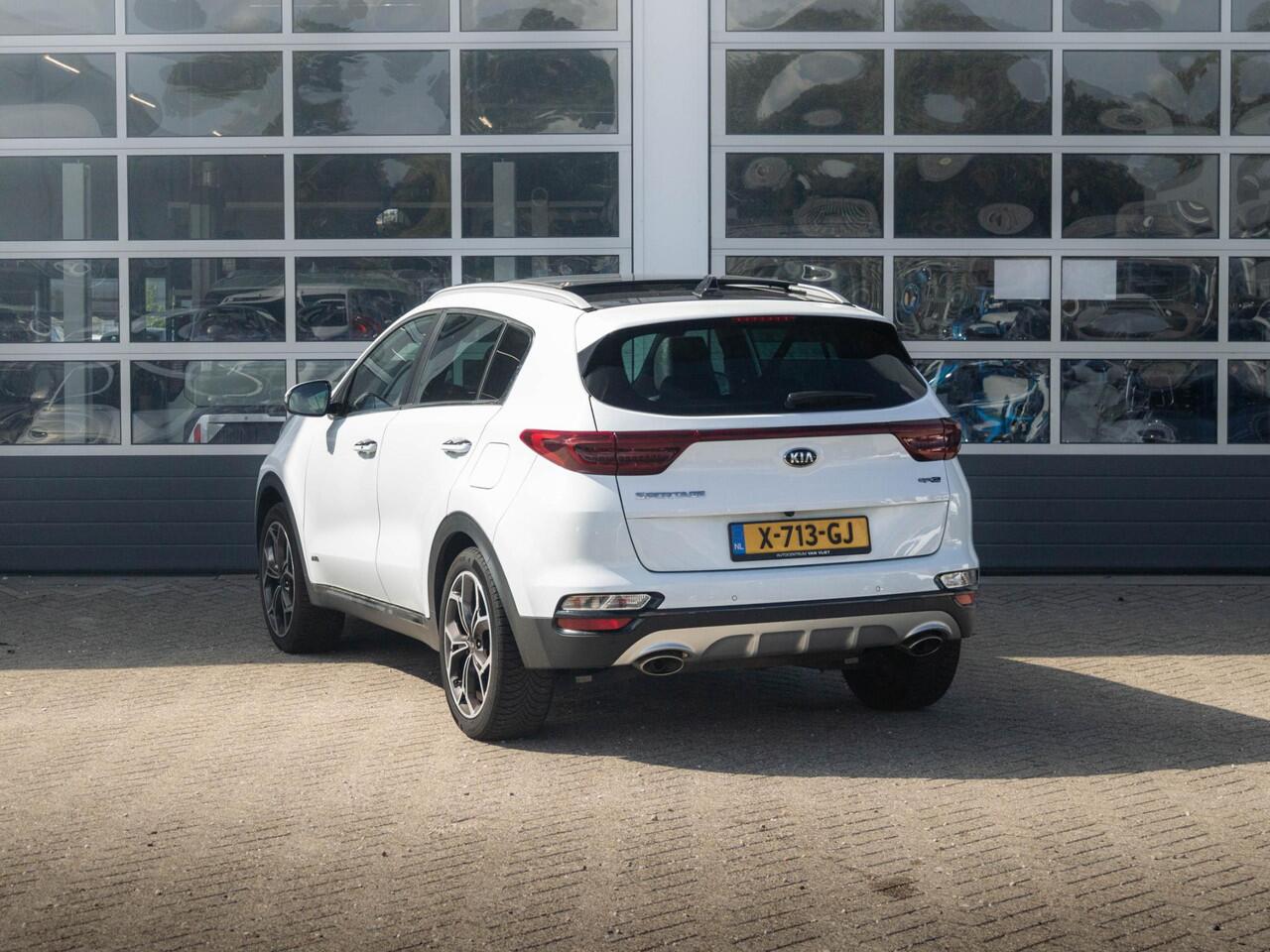 KIA SPORTAGE 1.6 T-GDI 4WD GT-Line PlusLine l Stoel verwarming en ventilatie l 360 camera l lederen bekleding l 1600 KG trekgewicht