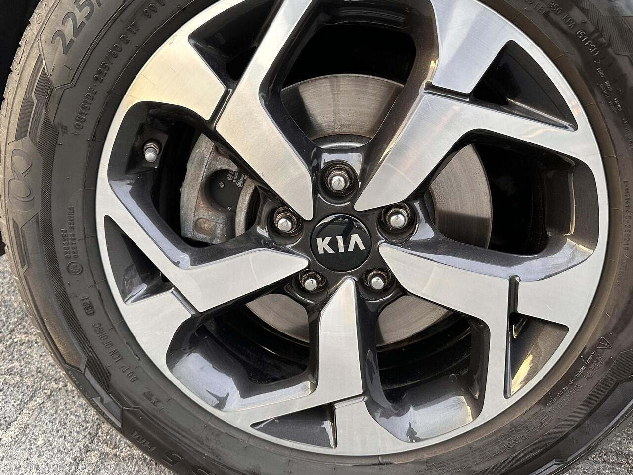 KIA SPORTAGE 1.6 GDI DynamicLine | Leder | Trekhaak | Stoel&Stuurverwarming | JBL-Audio | Climate | Navi |