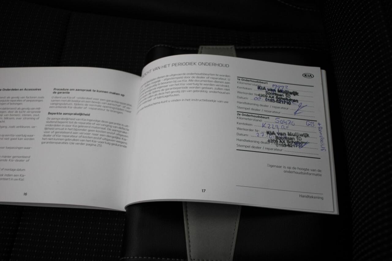 KIA SPORTAGE 1.6 CRDi MHEV DynamicPlusLine Automaat - Carplay, Panorama, Half Leer, Camera, Stoelverw.