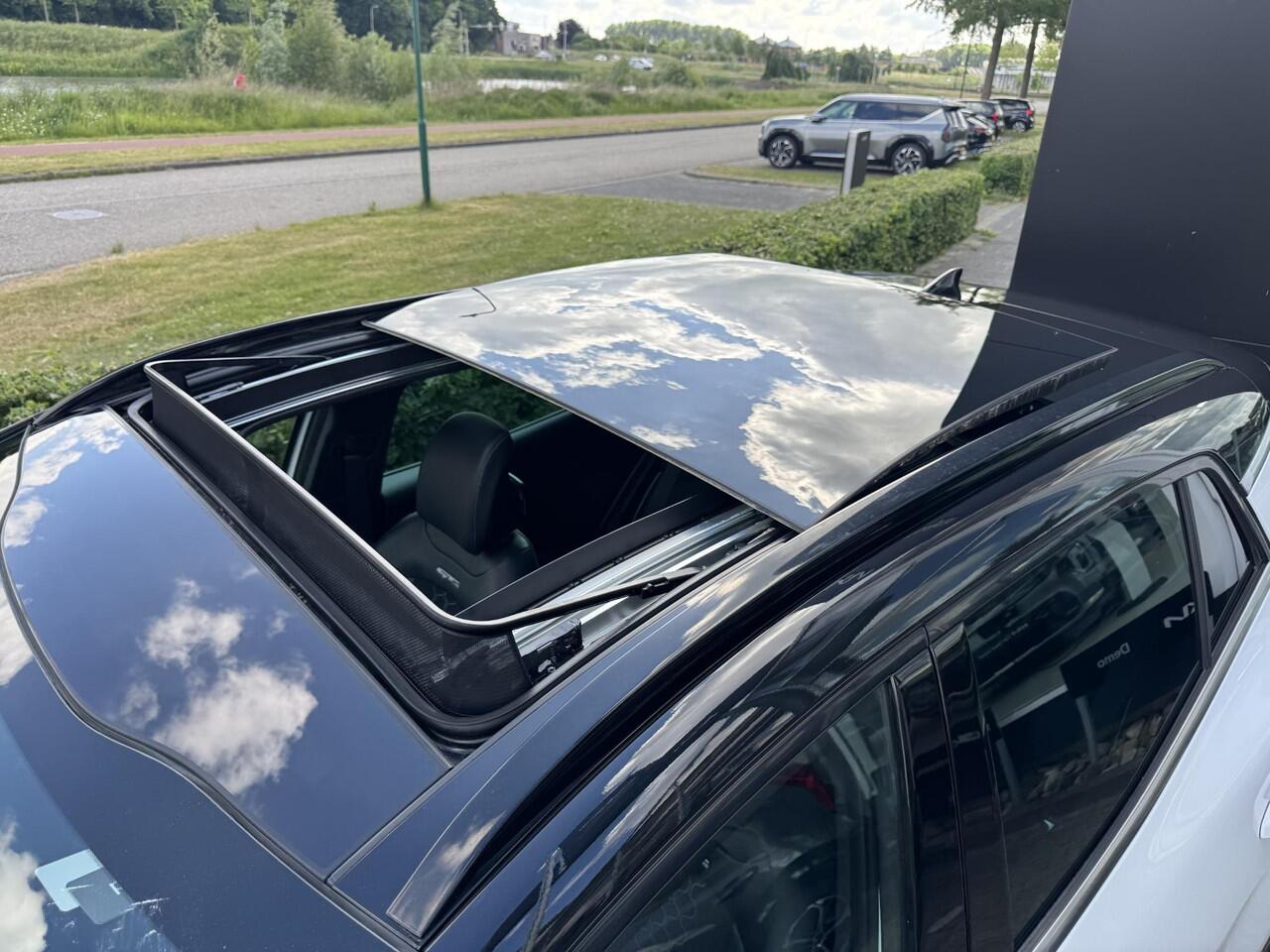 KIA SPORTAGE 1.6 T-GDi Hybrid GT-Line | Panorama dak | Matrix LED Koplampen | Suede/leder sportief interieur | Stoel- & stuurwiel verwarming | Enz...