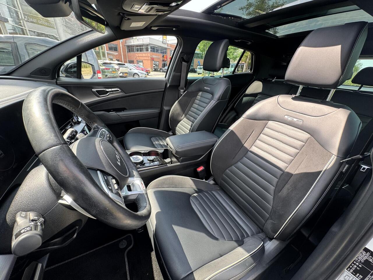 KIA SPORTAGE 1.6 T-GDi Hybrid GT-PlusLine | Panoramadak | Harman Kardon | Dodehoekdetectie | 360 Camera | Keyless | Super Compleet | Enz...