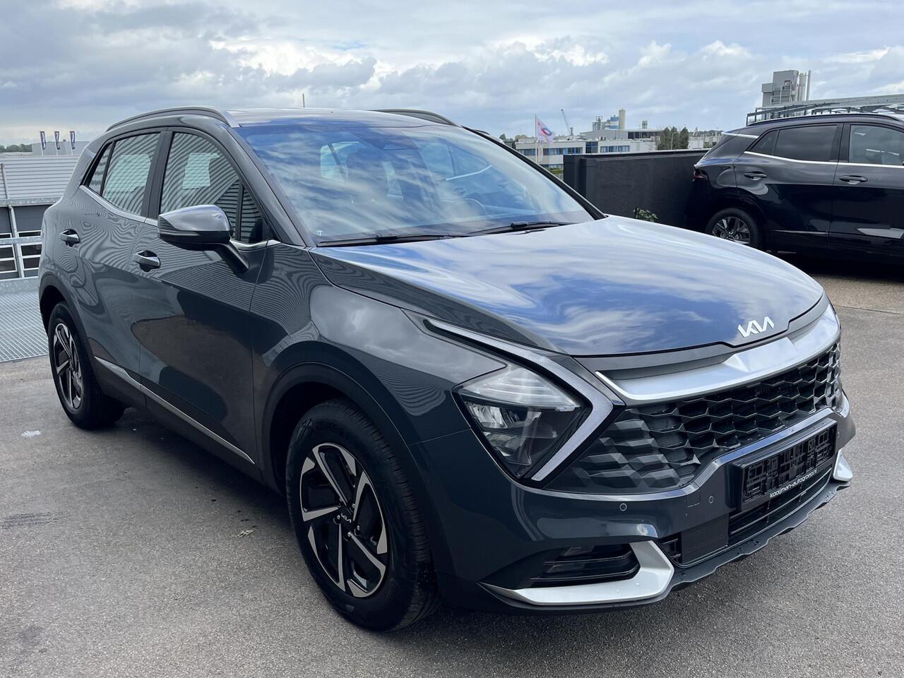 KIA SPORTAGE 1.6 T-GDi Hybrid DynamicLine edition Navigatie, Parkeersensoren, Climate control, Achteruitrijcamera, Adaptieve cruise control, Fabrieksgarantie