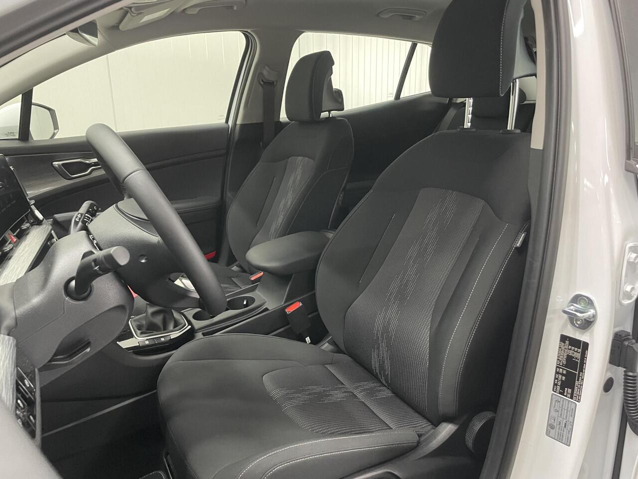 KIA SPORTAGE 1.6 T-GDi MHEV DynamicLine 18 inch velgen, origineel nederlandse auto!