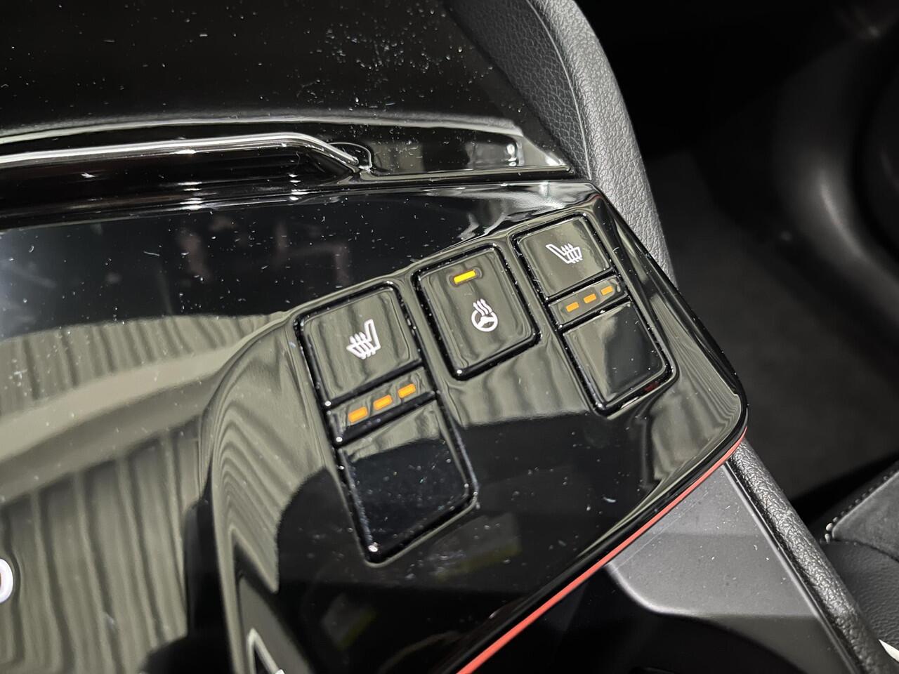 KIA SPORTAGE 1.6 T-GDi Plug-in Hybrid AWD GT-Line Elek. glazen panorama dak | Dodehoek detectie | Keyless | Alcantara bekleding | Schakelen aan stuur | Stoel/Stuurverwarming |