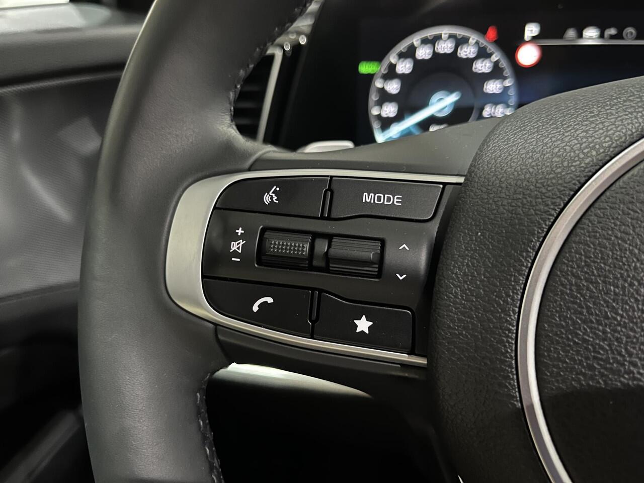 KIA SPORTAGE 1.6 T-GDi Plug-in Hybrid AWD GT-Line Elek. glazen panorama dak | Dodehoek detectie | Keyless | Alcantara bekleding | Schakelen aan stuur | Stoel/Stuurverwarming |