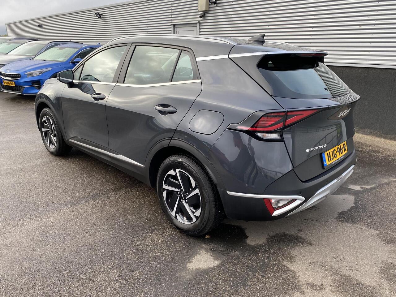 KIA SPORTAGE 1.6 T-GDi Hybrid DynamicLine Navigatie, Parkeersensoren, Climate control, Achteruitrijcamera, Adaptieve cruise control, Fabrieksgarantie, BTW-auto