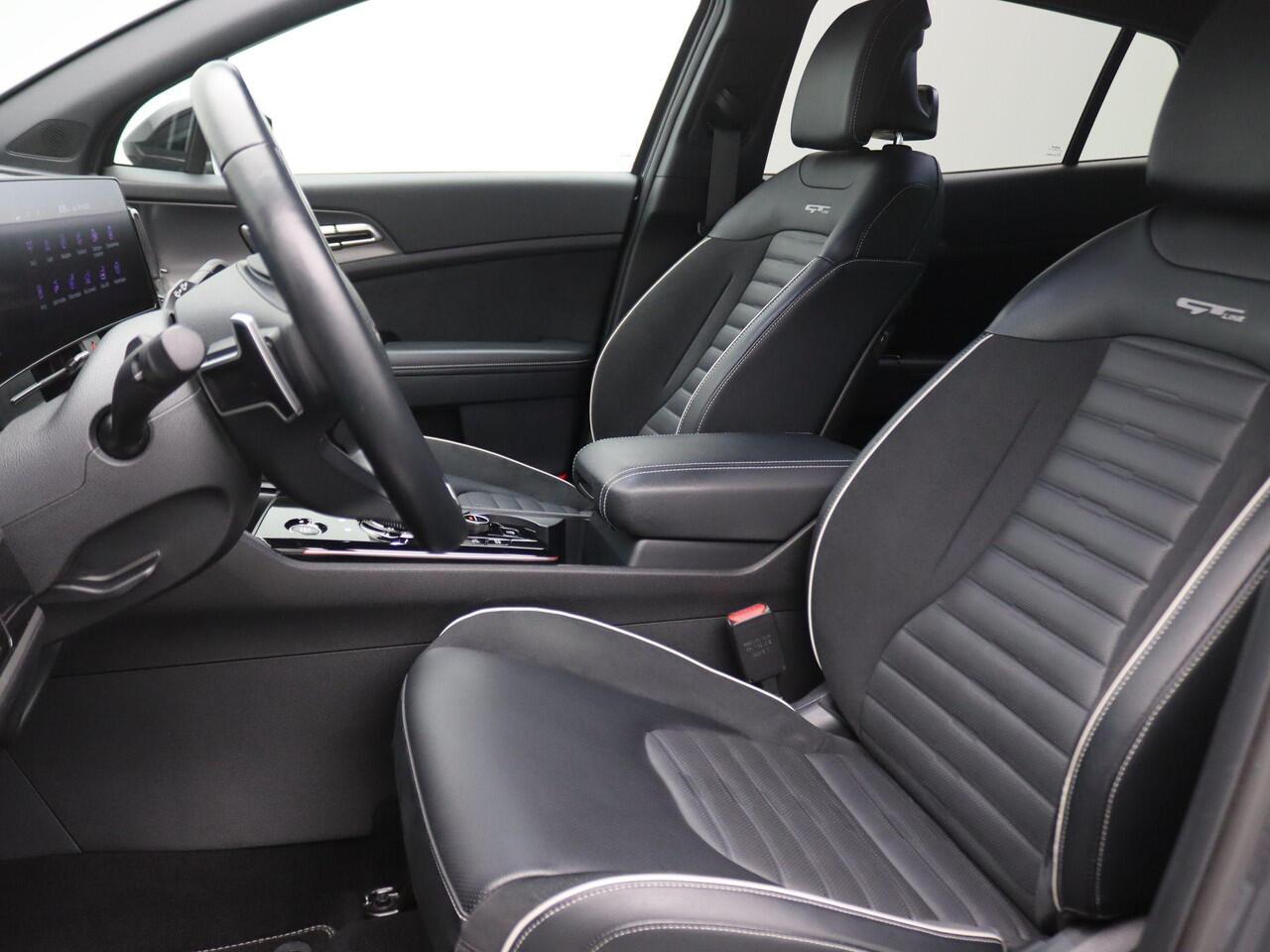 KIA SPORTAGE 1.6 T-GDi Plug-in Hybrid GT-PlusLine 230PK Aut. Pano-Schuifdak, 360gr. Camera, Dodehoekcamera's, Stoel-Stuurverwarming, Stoelkoeling, Elektr. Achterklep, Memorystoel, Trekhaak, 19" LM Velgen, Adaptieve Cruise Control