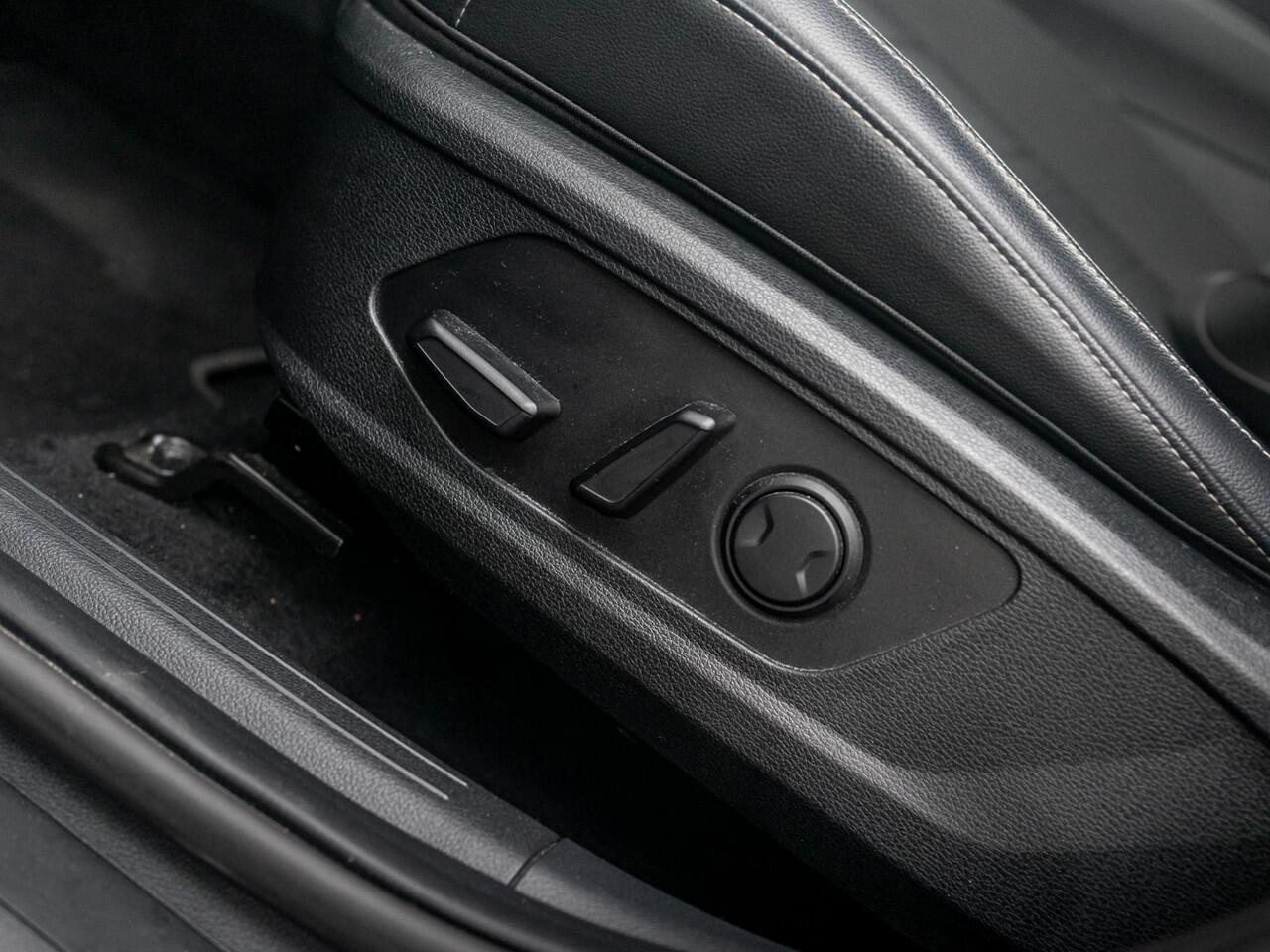 KIA SPORTAGE 1.6 T-GDi Plug-in Hybrid AWD DynamicPlusLine Editi l Stoel stuurwielverwarming l Apple Car play l trekhaak l El. verstelbare stoel