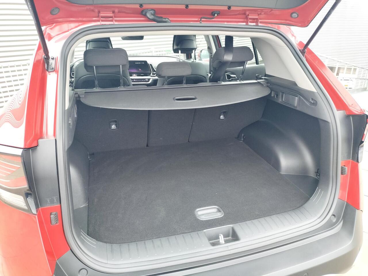 KIA SPORTAGE 1.6 T-GDi MHEV DynamicLine Navigatie / Camera / Trekhaak