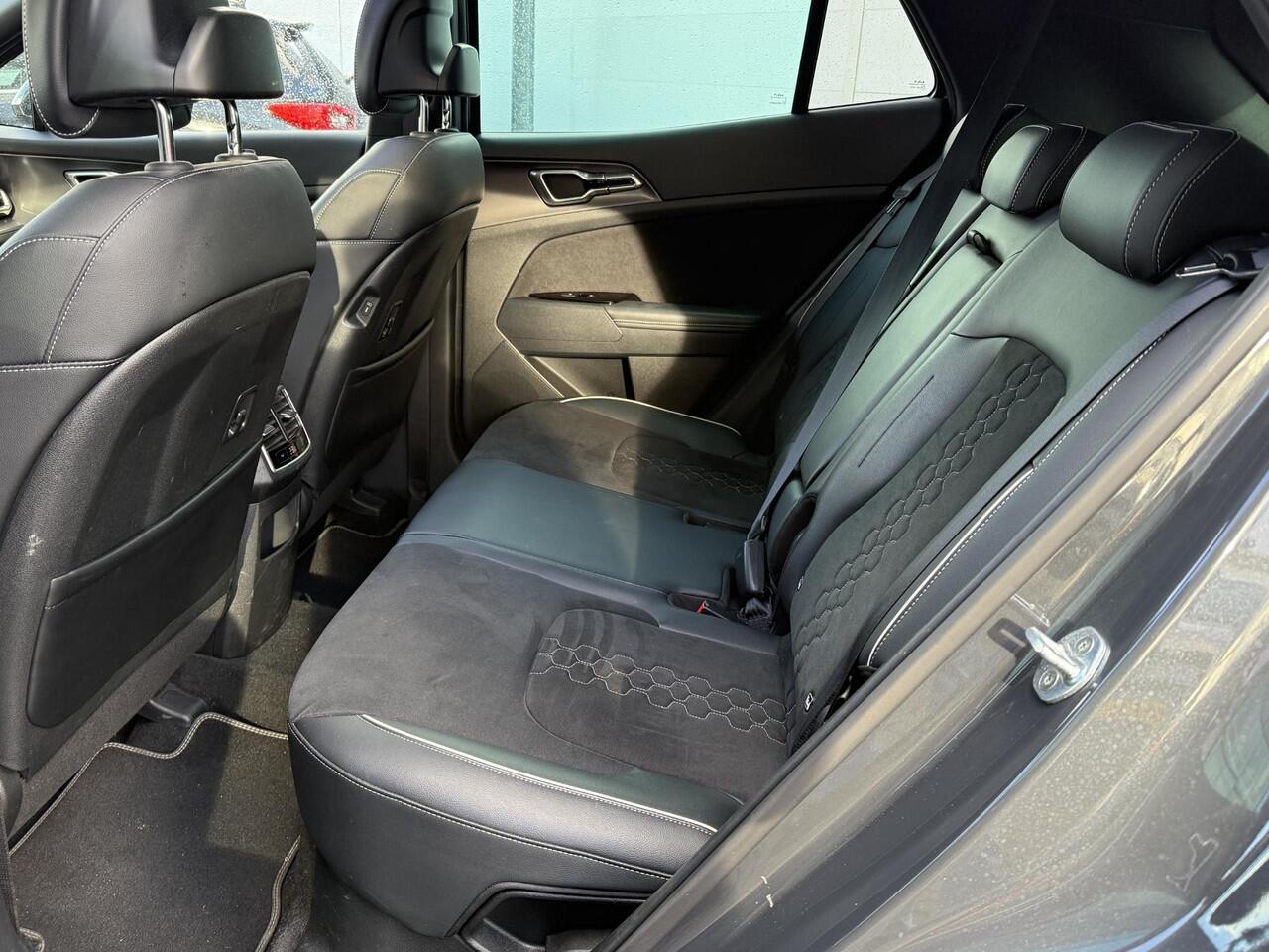 KIA SPORTAGE 1.6 T-GDi Hybrid GT-Line (Hoge instap) Open Dak | Navigatie | 360 Camera | Winterpack | Elek. A. Klep