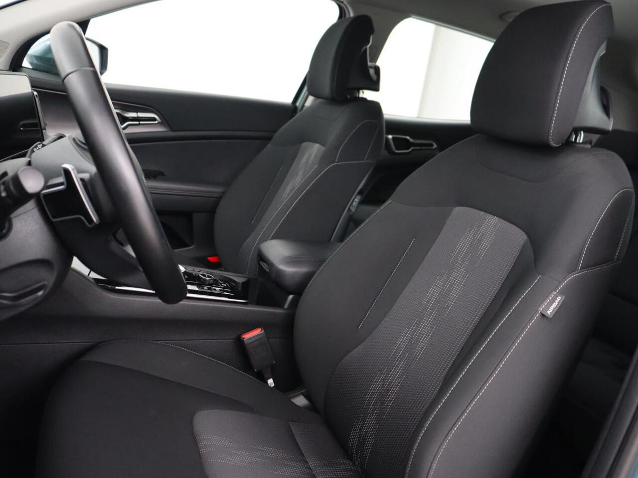 KIA SPORTAGE 1.6 T-GDI Plug-in Hybrid AWD DynamicLine | Adaptive cruise | Carplay | Camera | Climate control | Navigatie | Digital Cockpit | PHEV
