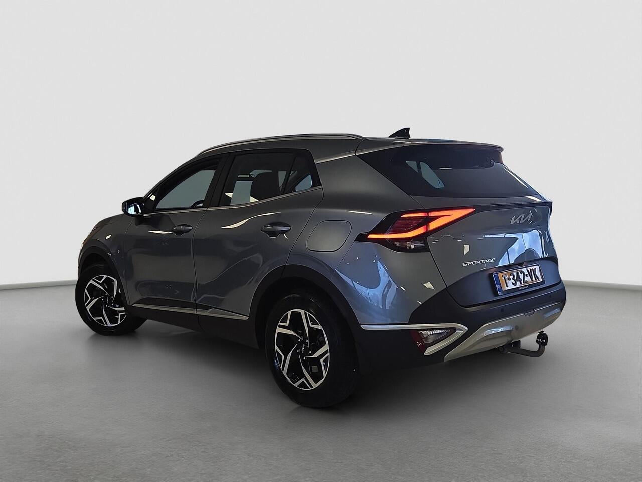 KIA SPORTAGE 1.6 T-GDi MHEV | Camera | Apple CarPlay/Android Auto | Stuur-/Stoelverwarming | 17" Velgen | Clima | PDC | Cruise | LED |