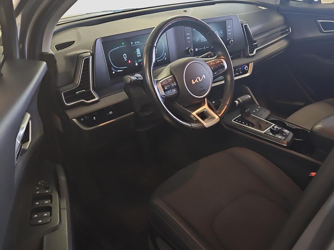 KIA SPORTAGE 1.6 T-GDi MHEV | Camera | Apple CarPlay/Android Auto | Stuur-/Stoelverwarming | 17" Velgen | Clima | PDC | Cruise | LED |