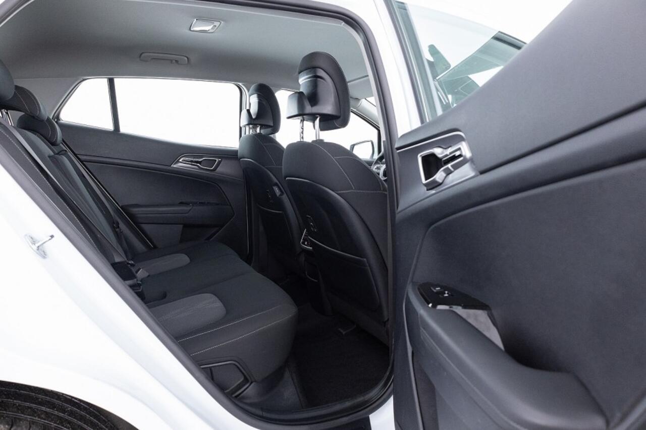 KIA SPORTAGE 1.6 T-GDI Plug-in Hybrid 4WD DynamicLine | CARPLAY | Full LED | NAVI | PDC