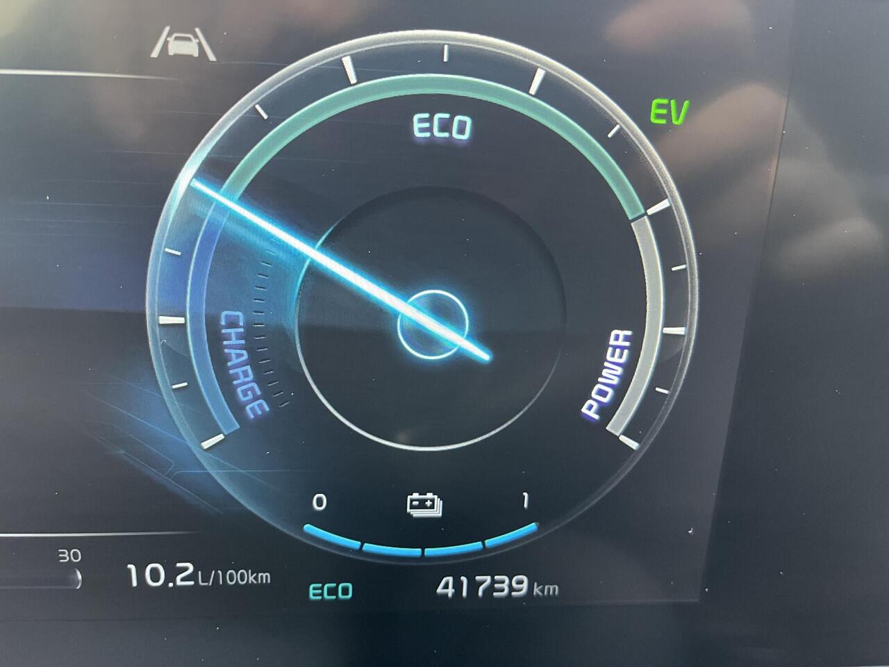 KIA SPORTAGE 1.6 T-GDi Plug-in Hybrid AWD GT-Line | 10 jaar garantie, Dealer onderhouden, Stoelventilatie, 360° camera, Elektr. stoel met geheugen, Dodehoek detectie, Leder, 1350 trekgewicht!