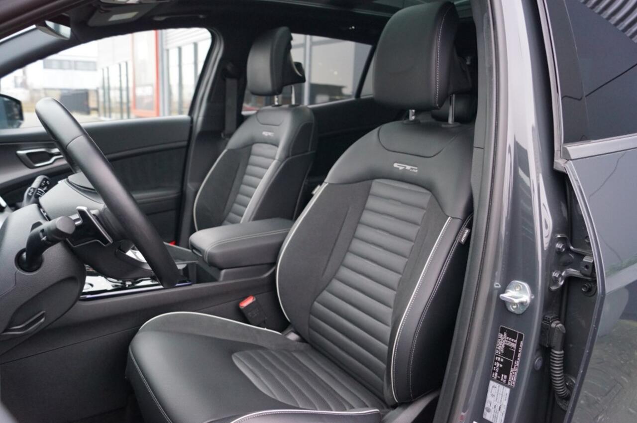 KIA SPORTAGE 1.6 T GDi Plug-In Hybrid GT-Line AWD /Panodak /Leer/ 19 Inch/360gr camera/Stoelverwarming v+a